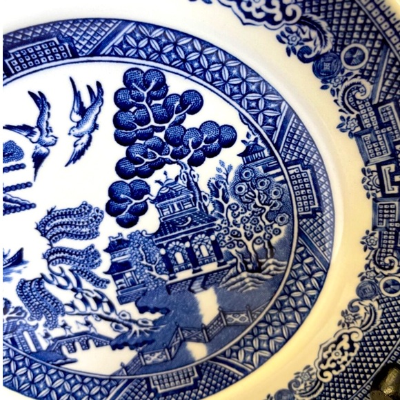 Set of 2~Johnson Brothers Blue Willow ￼Bread and Butter Plate 6.25” - Picture 2 of 7